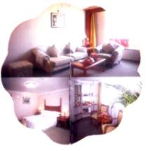 �������X (Charms Hotel)�@